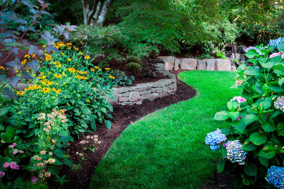 SW Portland Home by Drake's 7 Dees Landscaping & Garden Center - Photo 8