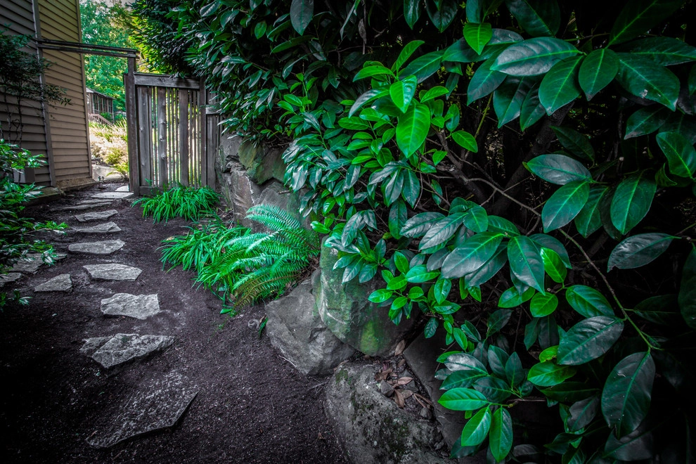 Hillside Garden by Drake's 7 Dees Landscaping & Garden Center - Photo 9