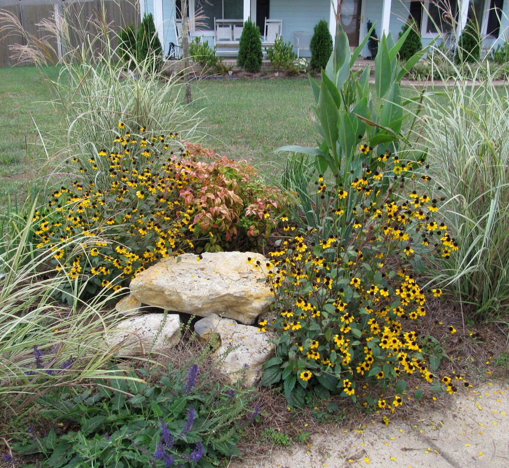 Mixed Styles by Dream Gardens Landscape Design & Installation - Photo 3