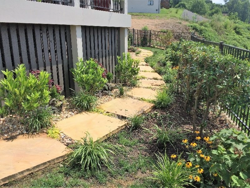 Hill Pointe - N. Chatt. Home by Dream Gardens Landscape Design & Installation - Photo 4