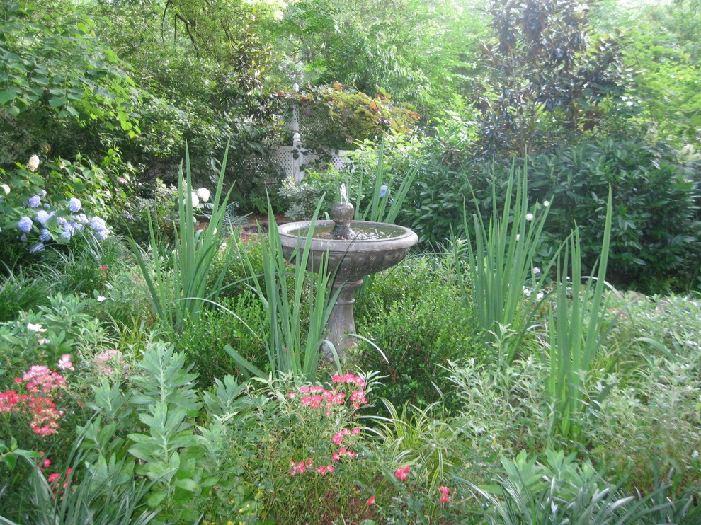 St Elmo Historic Cottage by Dream Gardens Landscape Design & Installation - Photo 13