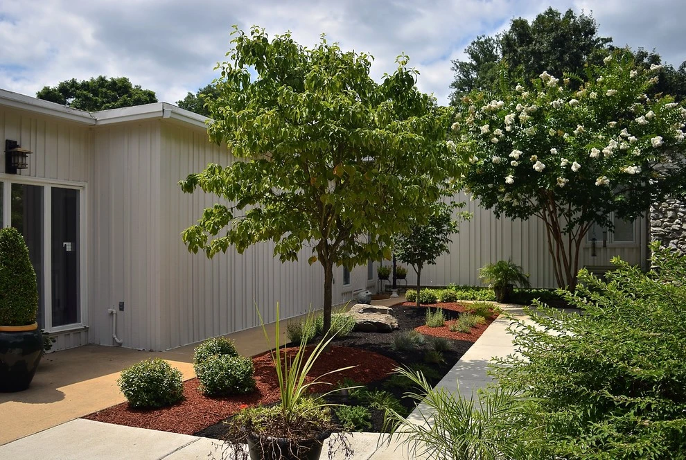 Swidersky Residence Entrance Garden by InFORMation Design LLC - Photo 9