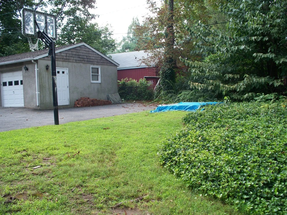 Back Yard Makeover by Innovative Garden Design - Photo 4