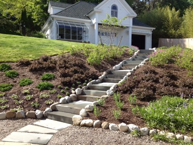 Upper Mountain by Innovative Garden Design - Photo 10