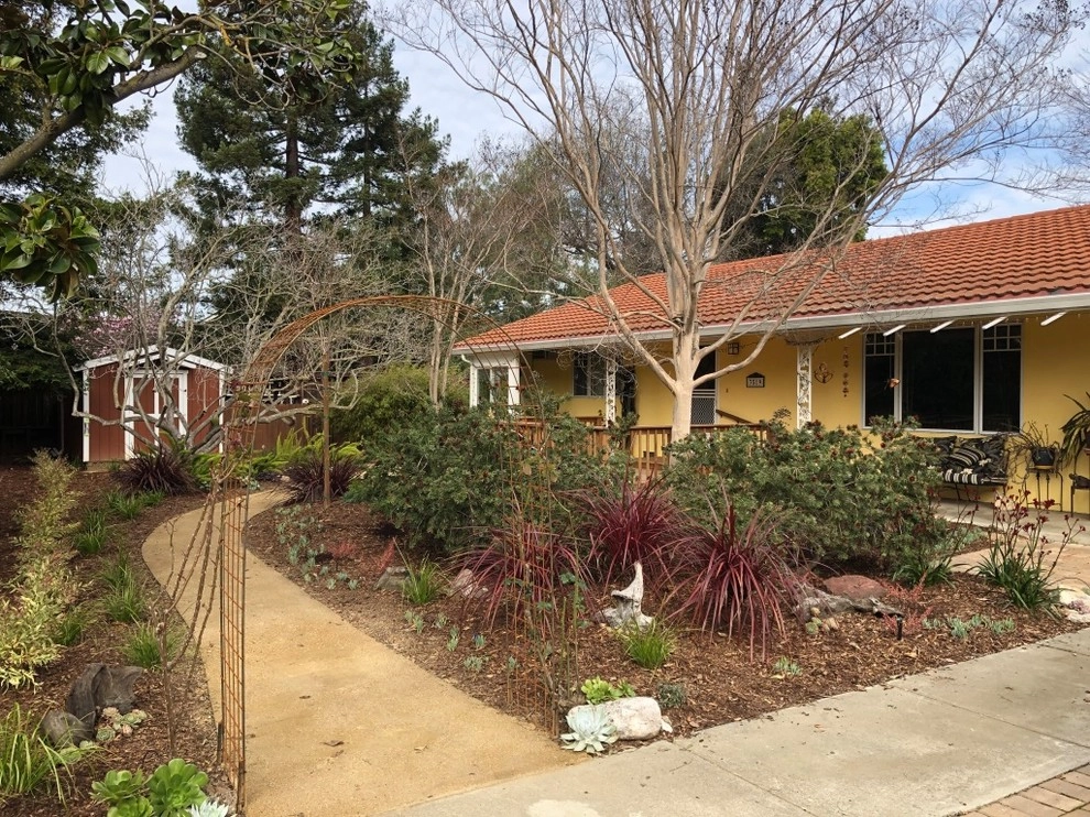 Fremont Front Yard Make Over by DVA Consulting And Design - Photo 8