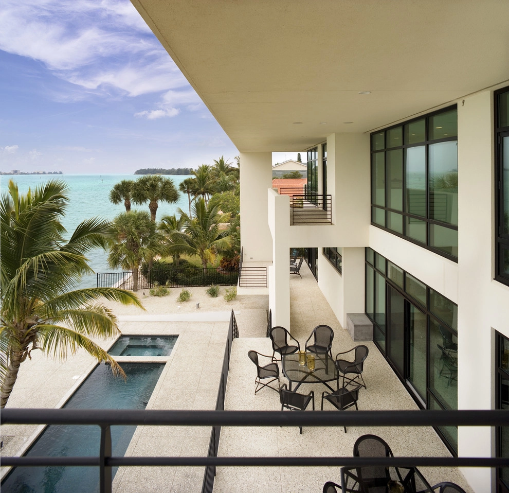CH Modern Residence by DWY Landscape Architects - Photo 5