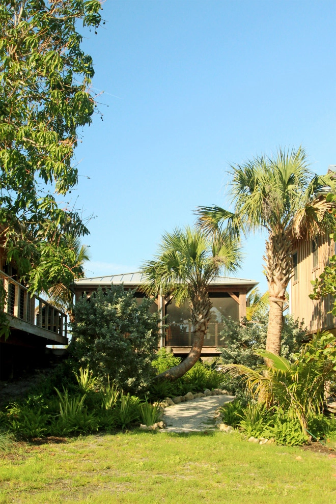 Fish Camp - Family Retreat by DWY Landscape Architects - Photo 3