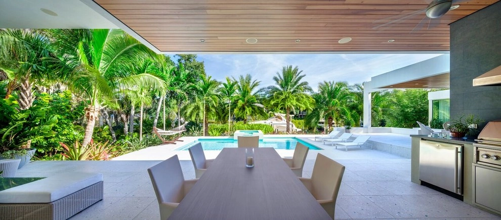 Harbor Acres Residence by DWY Landscape Architects - Photo 4