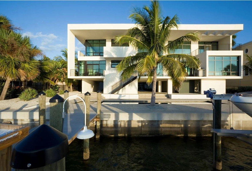 CH Modern Residence by DWY Landscape Architects - Photo 10