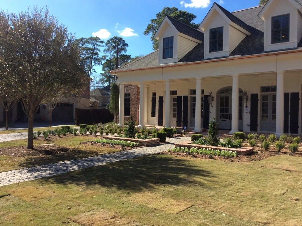 Memorial Dr. Landscape by E.L.I. Land Design, LLC - Photo 7