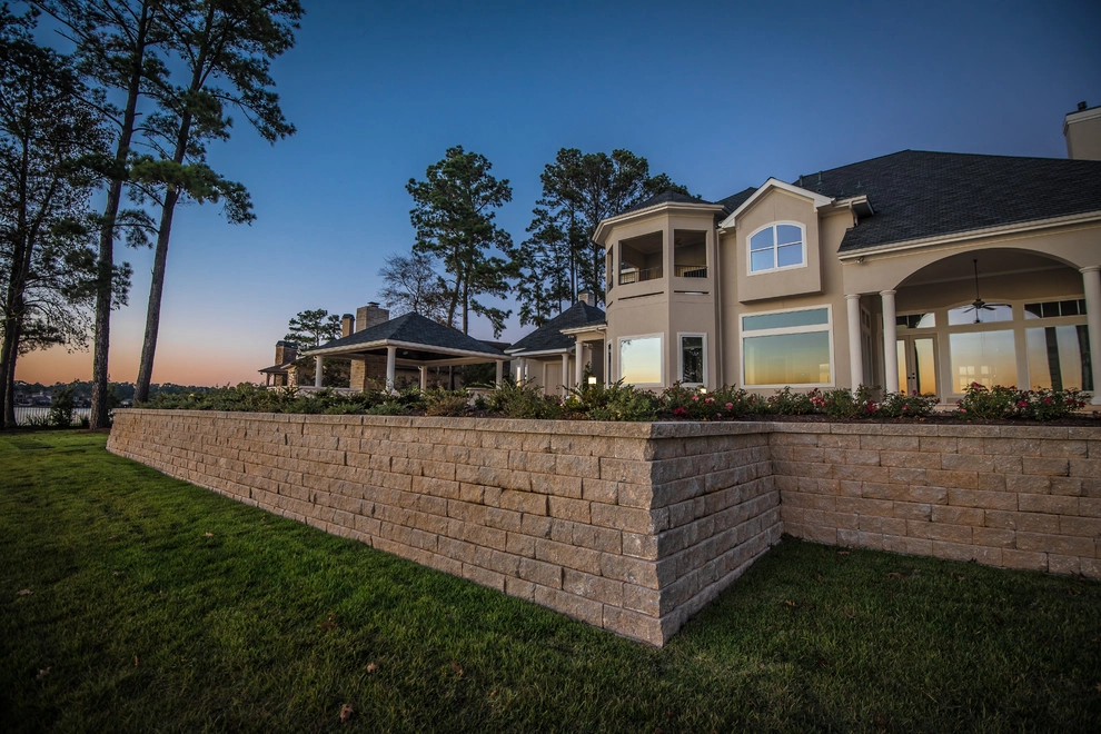 Bentwater Lake House by E.L.I. Land Design, LLC - Photo 16