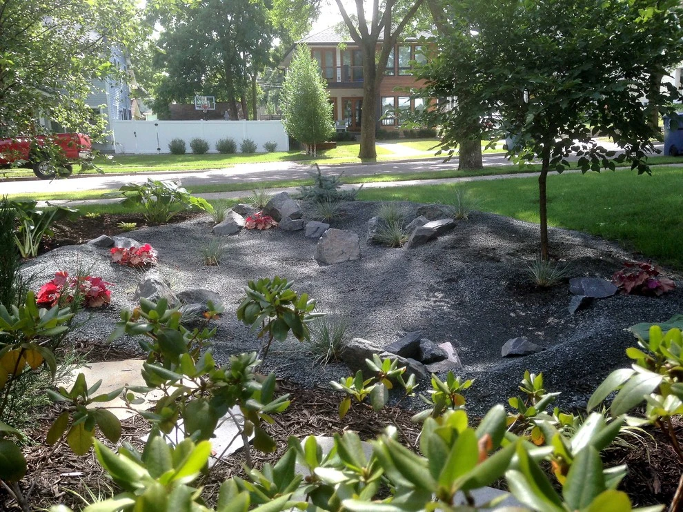 The Rock'in Rain Garden by Grateful Beds - Photo 3
