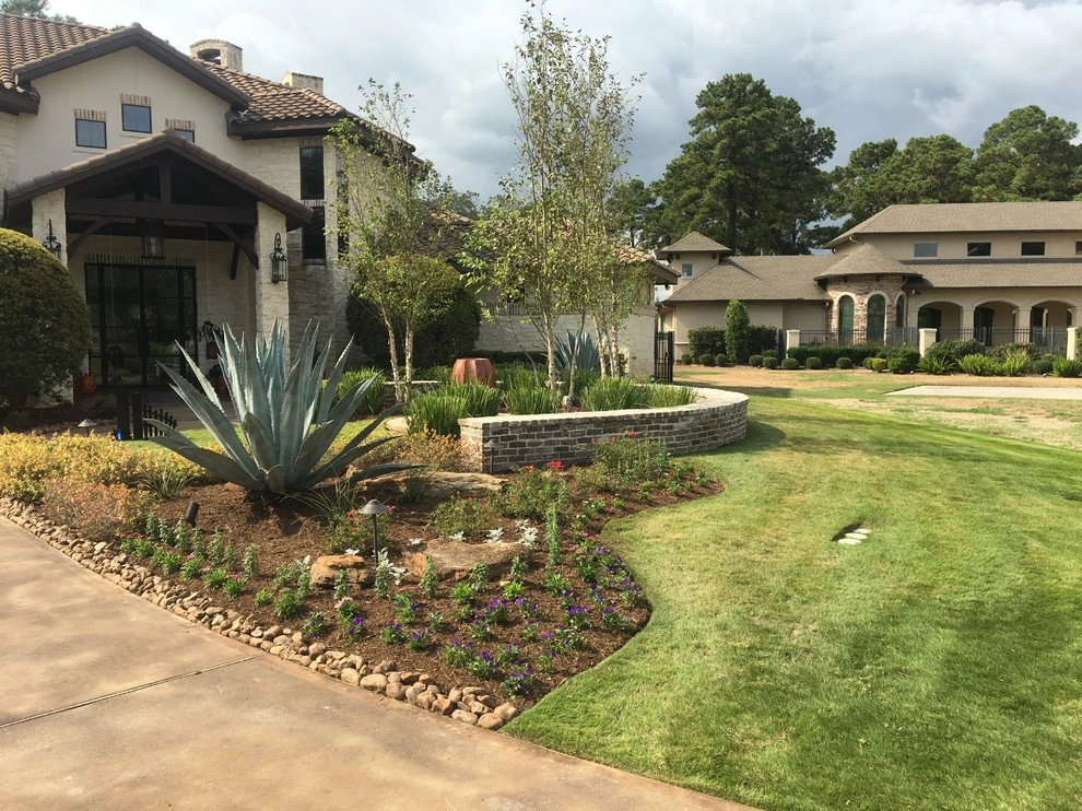 Glenloch Farms Residence by E.L.I. Land Design, LLC - Photo 3