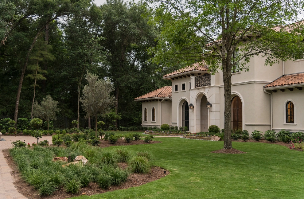 The Woodlands Complete Renovation by E.L.I. Land Design, LLC - Photo 6