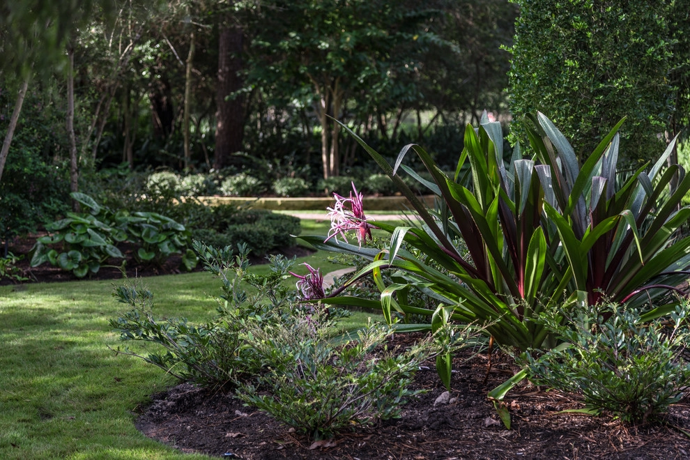 Woodlands Paradise by E.L.I. Land Design, LLC - Photo 13