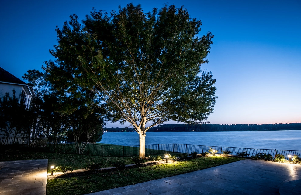 Bentwater Lake House by E.L.I. Land Design, LLC - Photo 4