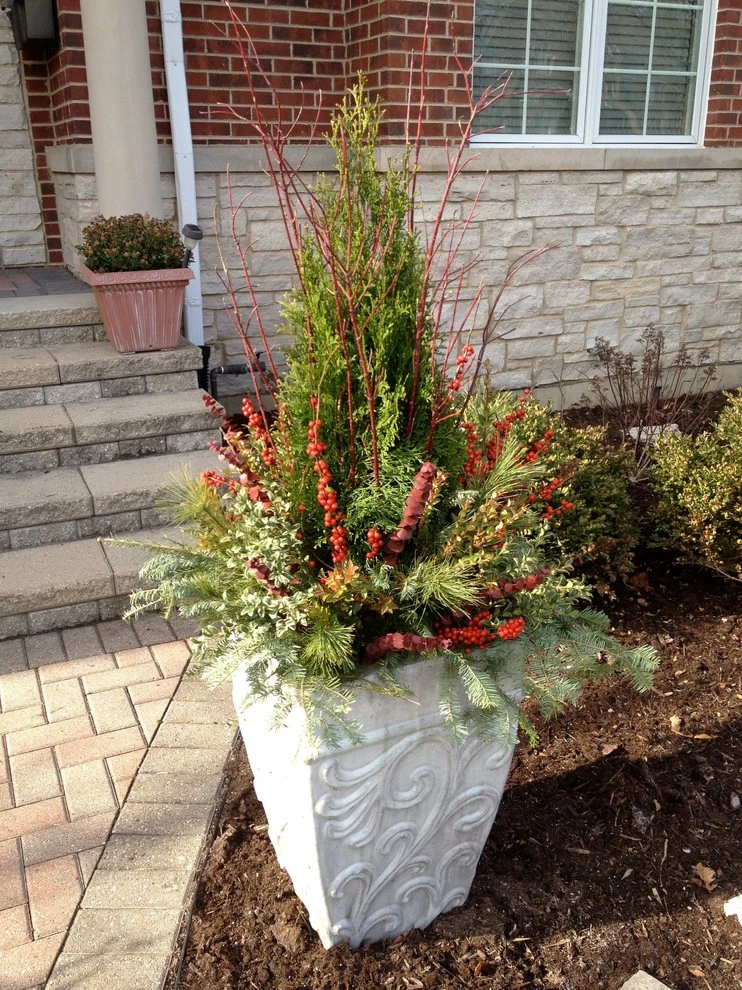 Seasonal Flower Pots by Green City Gardens - Photo 4
