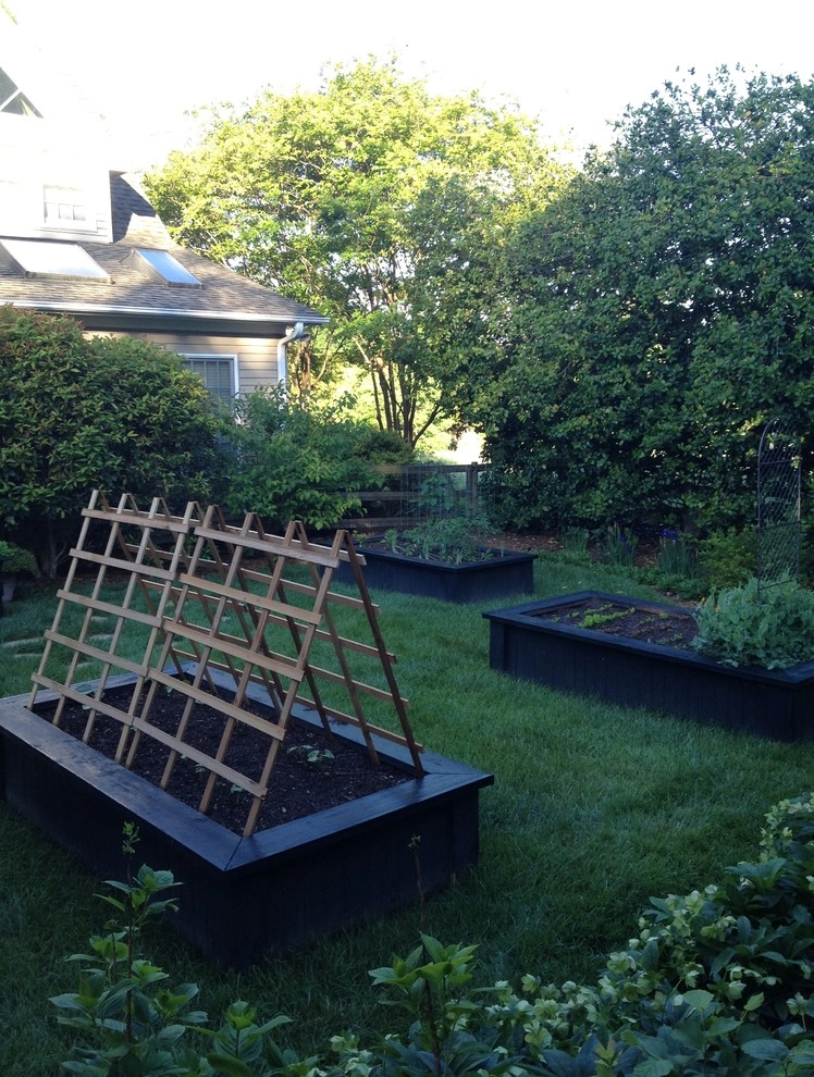 Vegetable and Herb Gardens by Earth Design, Inc. - Photo 7