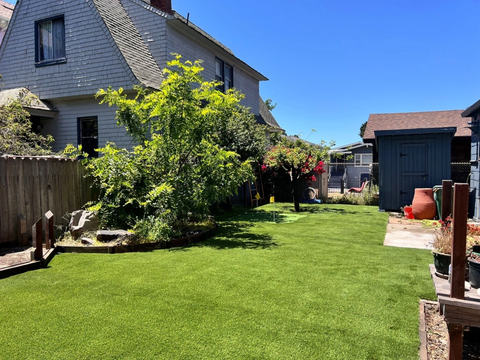 bay 2.5 by Art Of Turf Inc - Photo 6