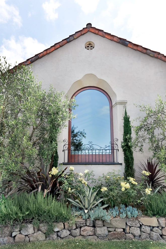 Courtyard Entry Garden by Lazar Landscape Design And Construction - Photo 19