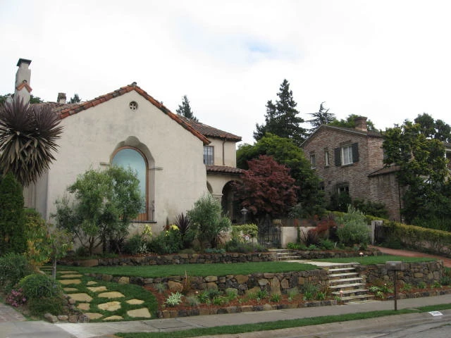 Lazar Landscape Design And Construction - Photo 6