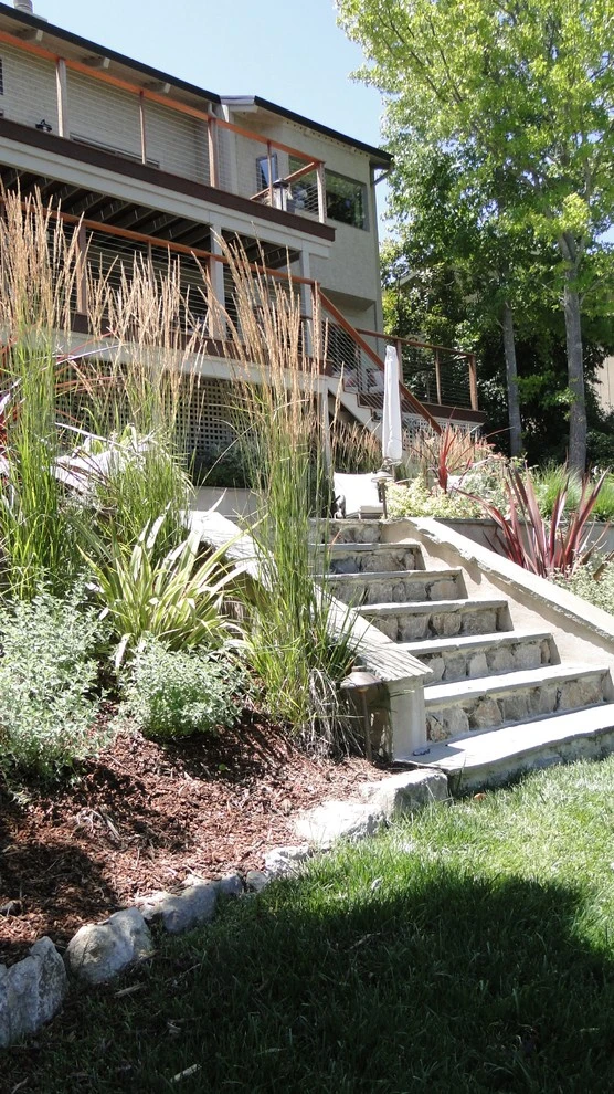 Sea Pines Residence by Lazar Landscape Design And Construction - Photo 10