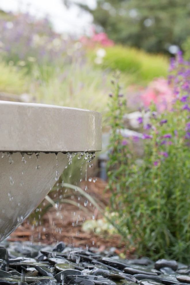 Eileen Residence by Lazar Landscape Design And Construction - Photo 16