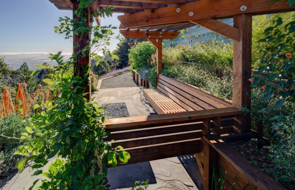 Dawn Residence by Lazar Landscape Design And Construction - Photo 10