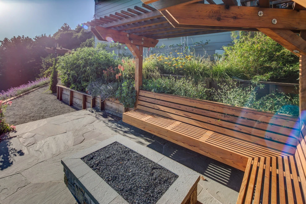 Dawn Residence by Lazar Landscape Design And Construction - Photo 3