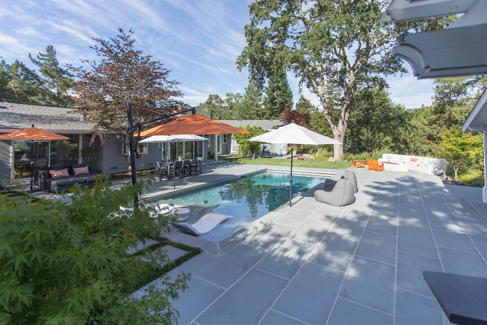 Mcgraw Residence by Lazar Landscape Design And Construction - Photo 2