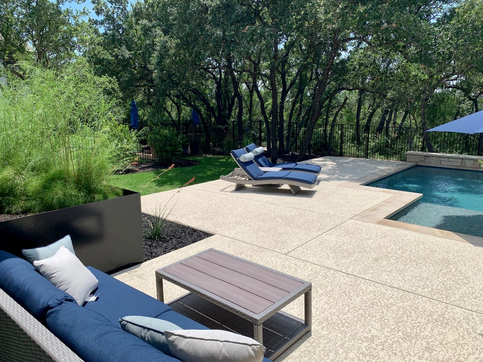 Rocky Creek - Rush Pea Circle 2 by 622 Outdoor Lifestyles - Photo 2