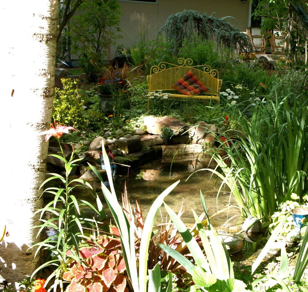2013 Garden Tour Home by Lush Custom Gardening Company - Photo 4