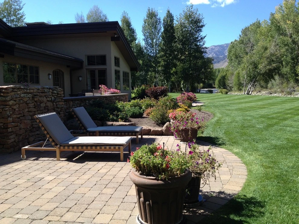 Big Wood River Residence by Lyon Landscape Architects - Sun Valley - Photo 13