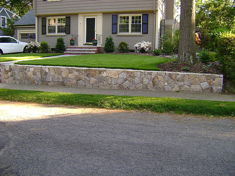 M. Coelho Masonry Landscaping - Photo 4