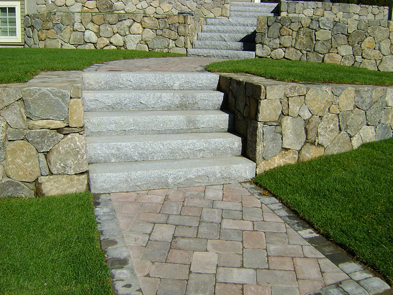 M. Coelho Masonry Landscaping - Photo 7