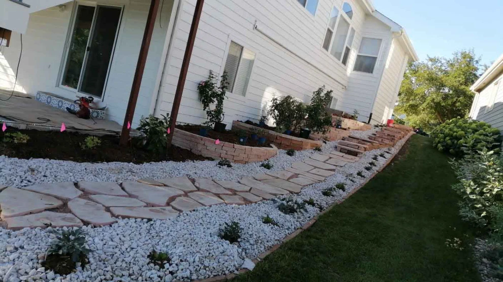 MSH Landscaping - Photo 7