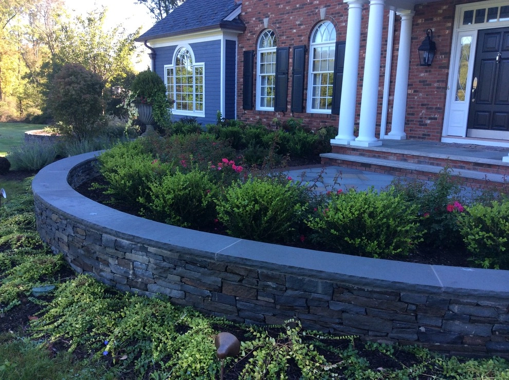 Chester, NJ Front Entryway Makeover by Earth, Turf & Blooms - Photo 3