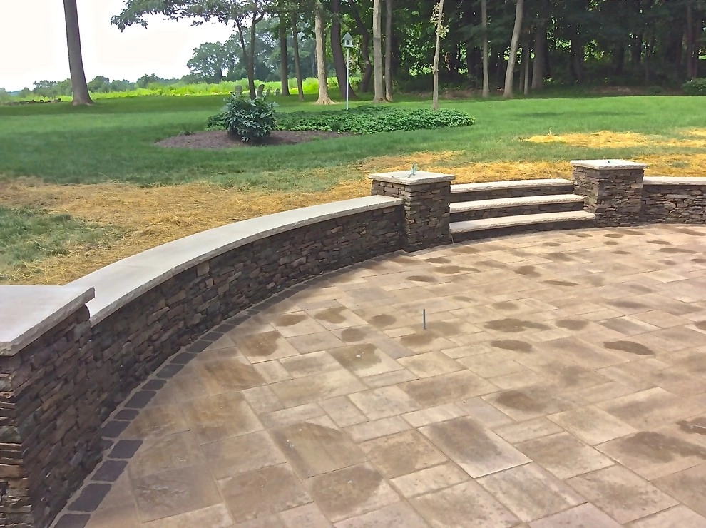 South Road by Earth, Turf & Blooms - Photo 3