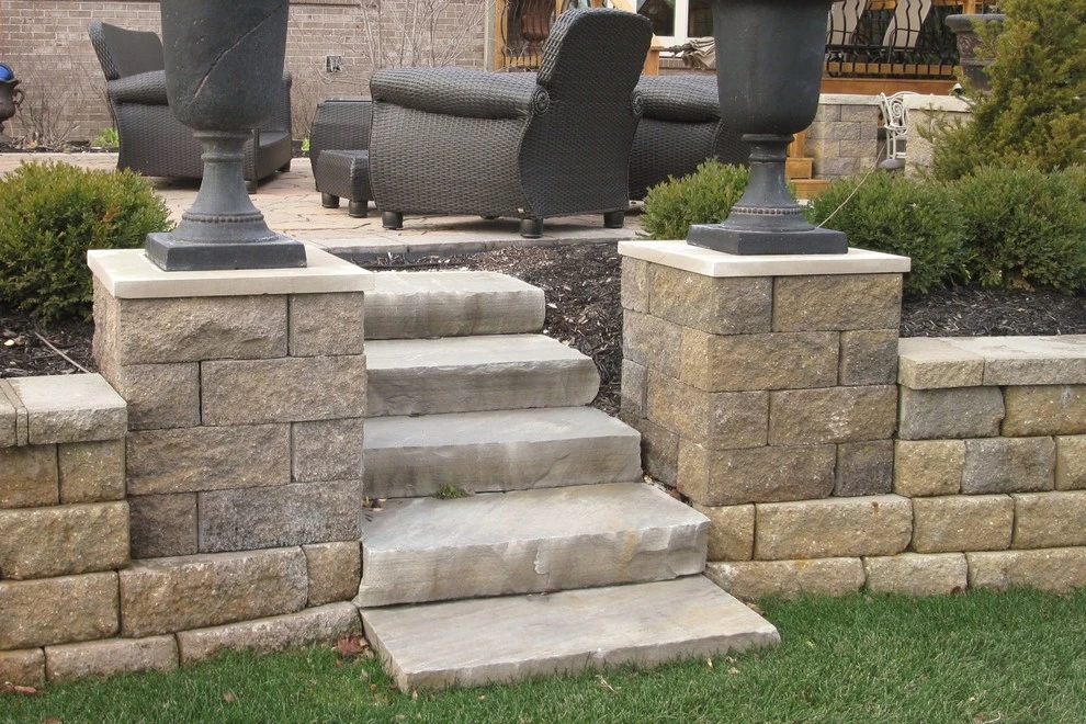 Backyard Landscaping by LA Landscapes - Photo 9