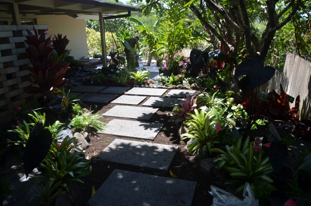 Lush Plants & Stepping Stones by Lanaiscapes - Photo 3