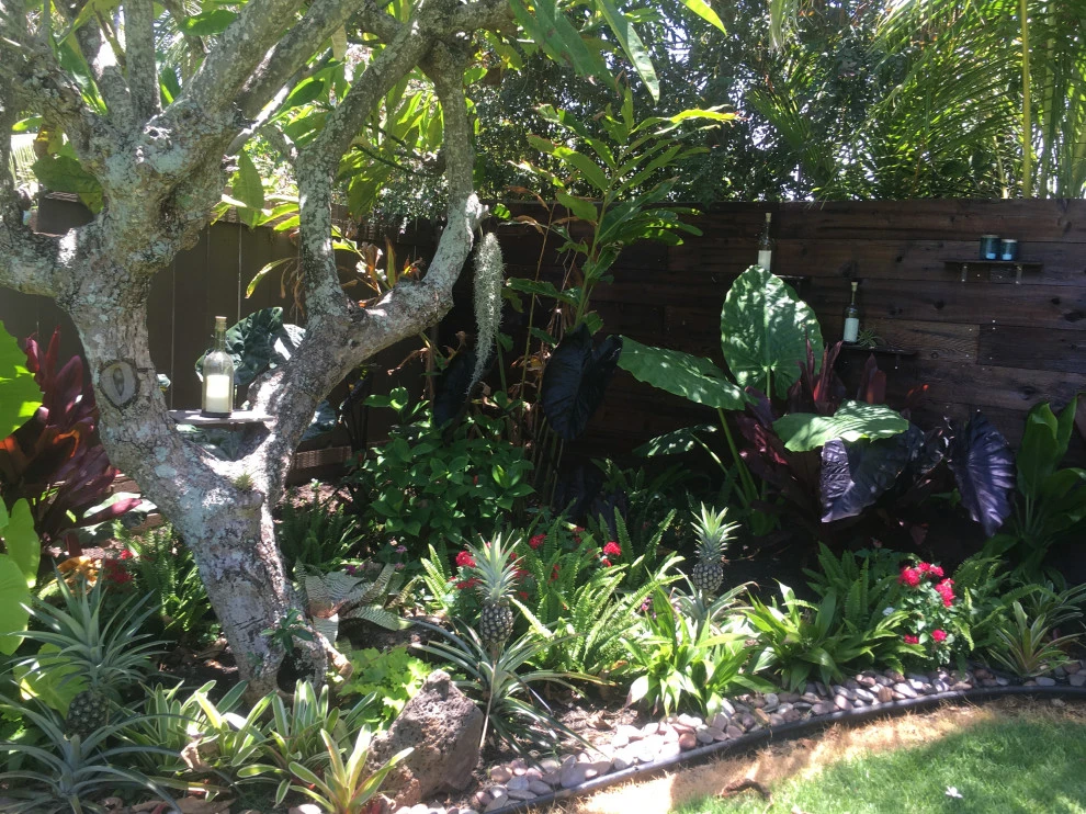 Outdoor Living & Landscaping for Party by Lanaiscapes - Photo 8