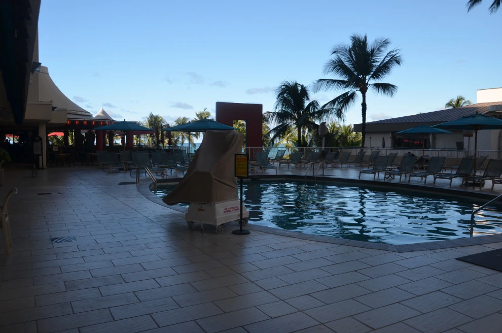 Waikiki Beach Hotel by Lanaiscapes - Photo 31
