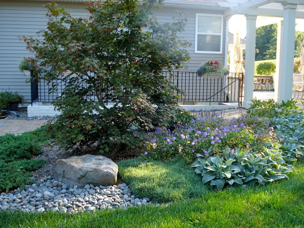 Landscape by Quayle & Company Design/Build - Photo 7