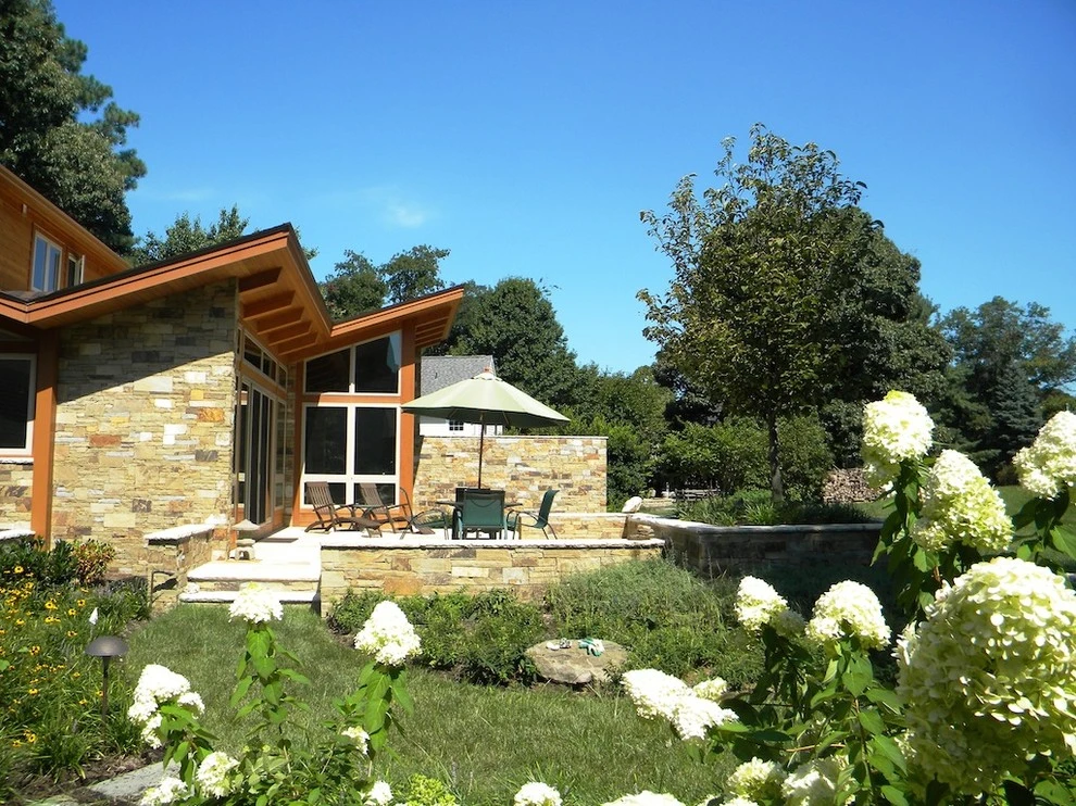 Landscape by Quayle & Company Design/Build - Photo 4
