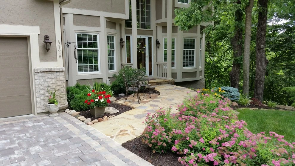 Maverick Landscaping, Porch And Patio - Photo 3