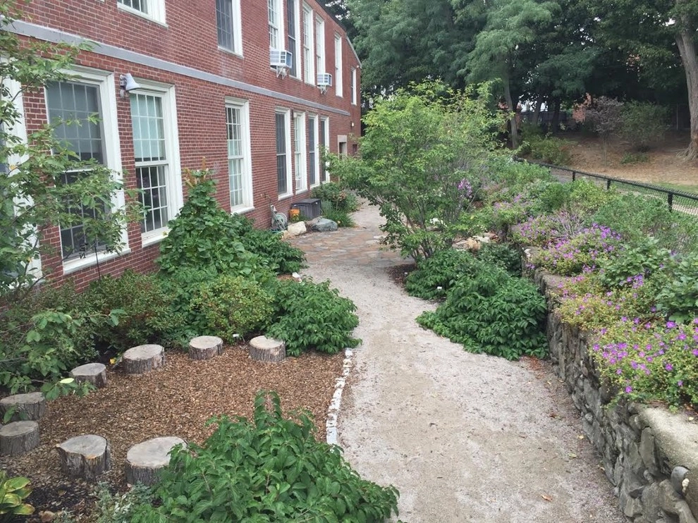Burbank Elementary School Education Garden by Elizabeth Gourley Design - Photo 4
