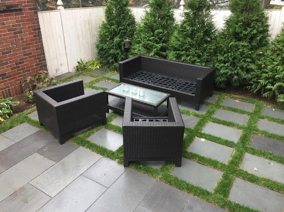 Outdoor Living-room in Newton by Elizabeth Gourley Design - Photo 9