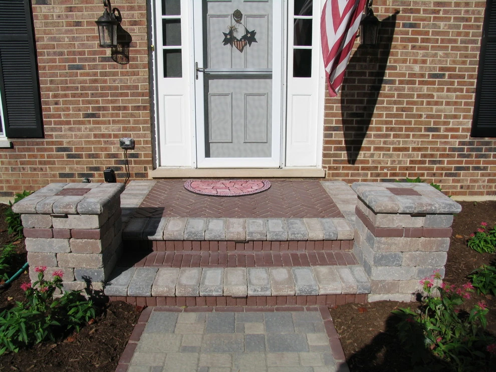 Downers Grove Front Entry by Nelson Design Associates, Inc. - Photo 2