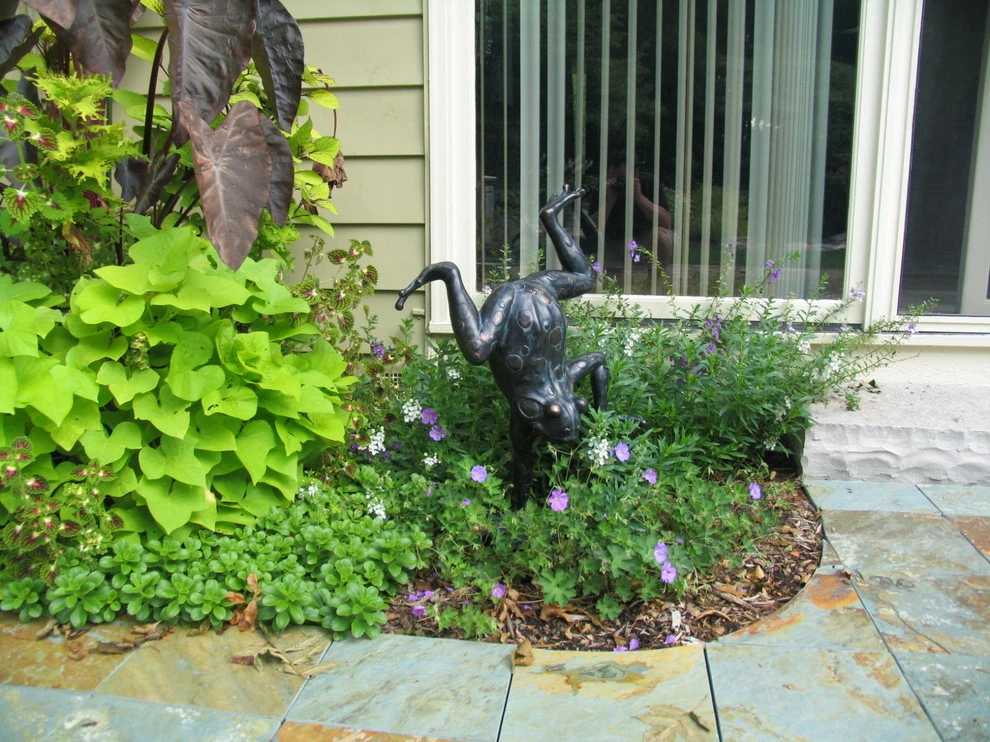 Naperville Backyard Landscape by Nelson Design Associates, Inc. - Photo 3