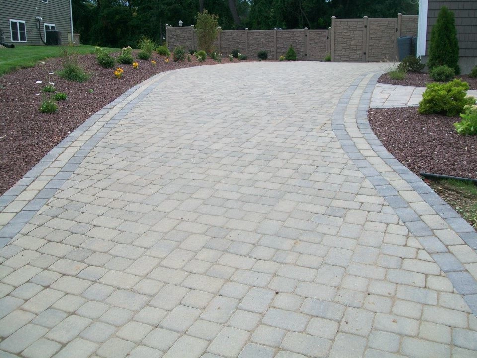Entryways by Environmental Design & Landscaping LLC - Photo 14